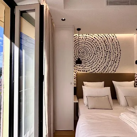 Opera Promenade 4 Renovated 3 Bedrooms Balcony Sea View Ac * ניס