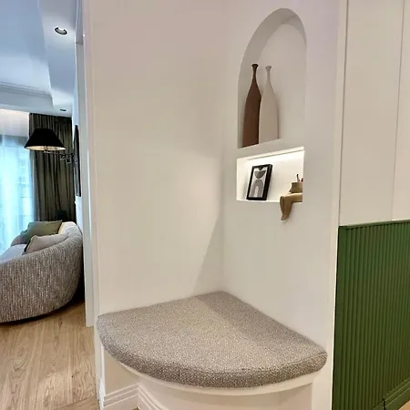 דירה Opera Promenade 4 Renovated 3 Bedrooms Balcony Sea View Ac *